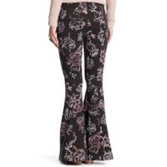 FREE PEOPLE Born To Be Wild Floral Super Flare Bell Bottom Pants size 8 - Picture 2 of 5